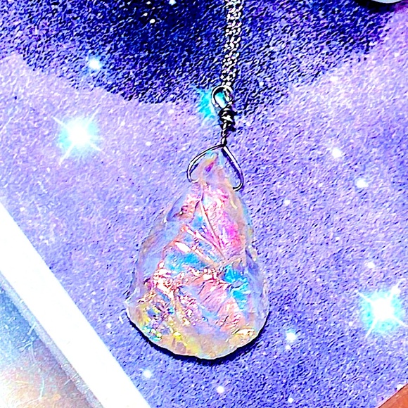 BOGO!! 🔮✨ Angel Aura Quartz Hand Crafted Pear Pendant w/ Sterling Silver chain - Picture 11 of 14